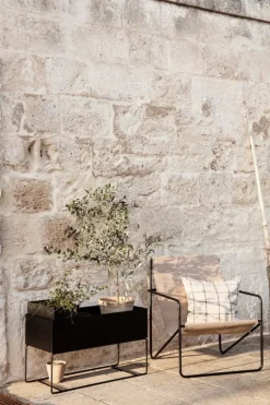 ferm LIVING Desert fåtölj, svart - solid