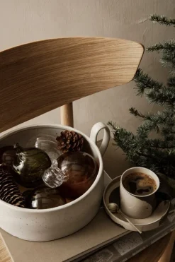 ferm LIVING Flow ljusstake, off - white speckle