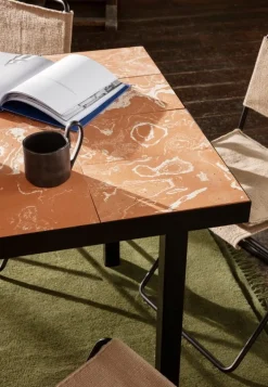 ferm LIVING Flow mugg, svart