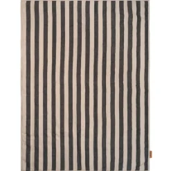 ferm LIVING Grand quiltad filt, sand - svart