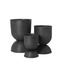 ferm LIVING Hourglass kruka, M, svart