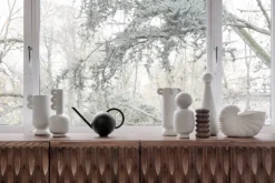 ferm LIVING Orb vattenkanna, svart