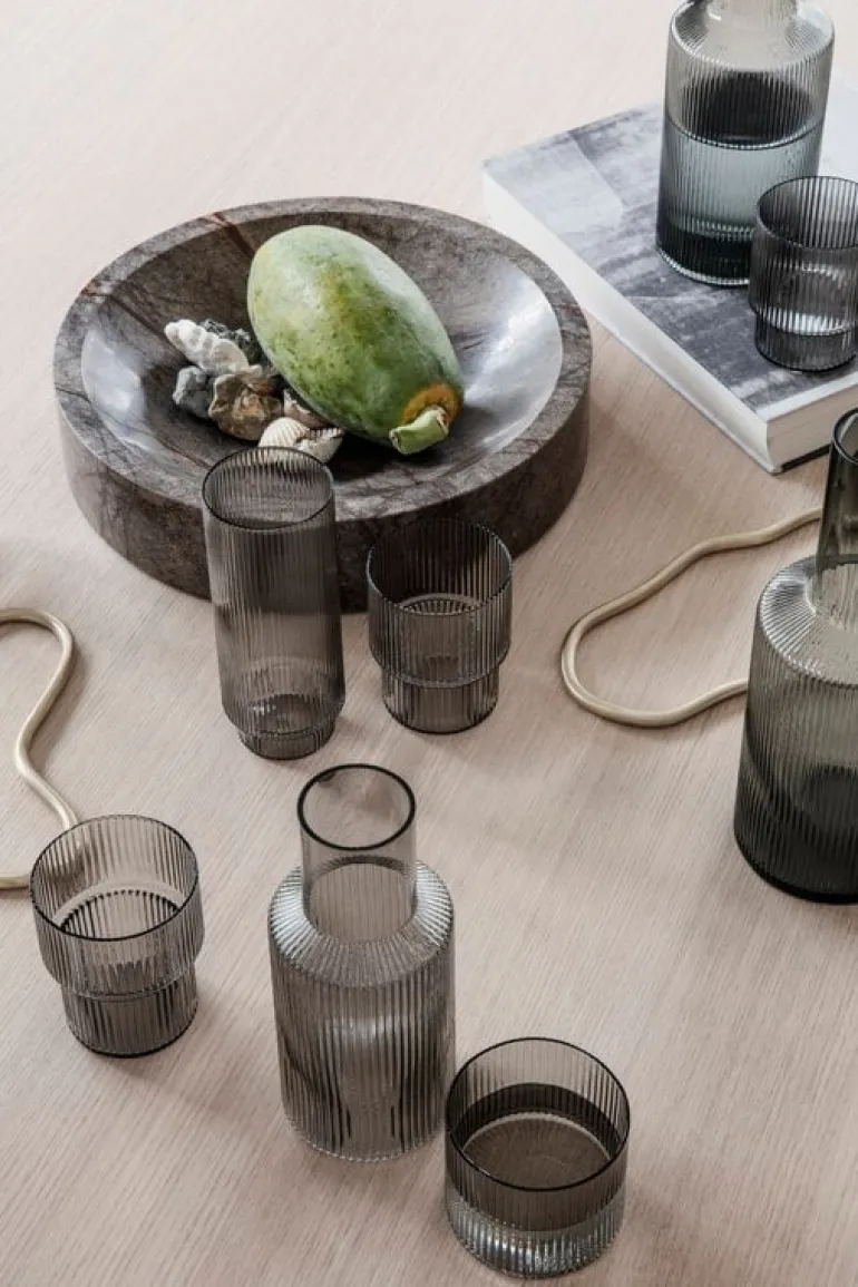 ferm LIVING Ripple höga drinkglas, 4 st, smoked grey