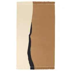 ferm LIVING Soil Kelim-matta, 140 x 200 cm, mörk sand - off-white