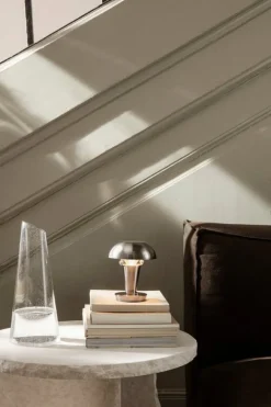 ferm LIVING Tiny bordslampa, låg, stål