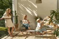 Fermob Oulala satsbord, set om 3, highlighted nature