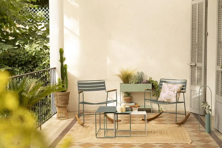 Fermob Oulala satsbord, set om 3, highlighted nature