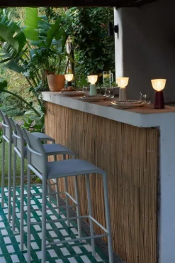 Fermob Swiing bärbar bordslampa, 20 cm, lergul