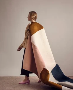 Finarte Kortteli matta, grå - rosa