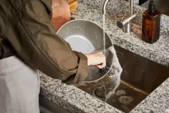 Fiskars All Steel wokpanna, 28 cm