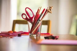 Fiskars Barnsax 13 cm, röd