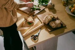 Fiskars Functional Form, ReNew universalsax, 21 cm, svart