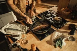 Fiskars Functional Form, stekpanna, 28 cm