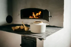 Fiskars Norden, gjutjärnsgryta, 4 l, björk