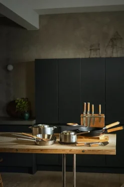 Fiskars Norden stekpanna i stål, 28 cm