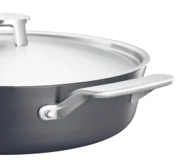 Fiskars Taiten ugnsform, 28 cm, med lock