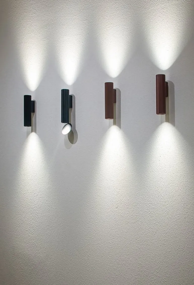 Flos Flauta H225 Riga vägglampa, svart