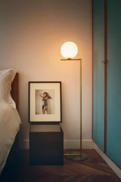 Flos IC F1 golvlampa, mässing