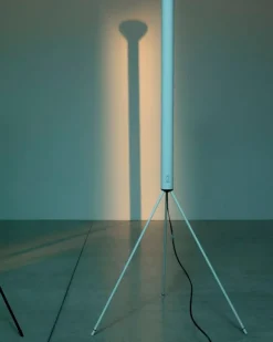 Flos Luminator golvlampa, dimbar, blå