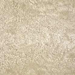 Fogia Bollo loungefåtölj, Mohawi fårskinn - svart