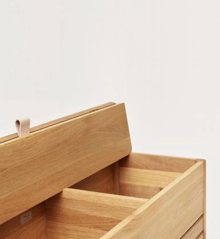 Form & Refine A Line förvaringsbänk, 111 cm, ek