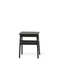 Form & Refine Angle standardpall, 45 cm, svartbetsad bok