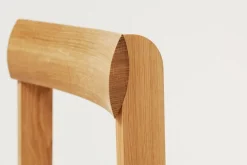 Form & Refine Blueprint stol, oljad ek