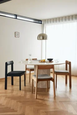 Form & Refine Blueprint stol, oljad ek - Hallingdal 65 0227