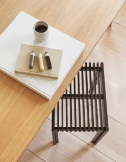 Form & Refine Lightweight pall, svartbetsad ek