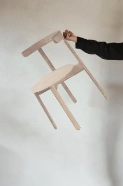 Form & Refine Lunar stol, vitoljad ek