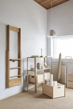 Form & Refine Pillar förvaringslåda, medium, bok