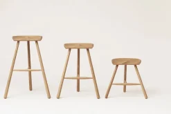 Form & Refine Shoemaker Chair No. 68 barstol, vitoljad ek