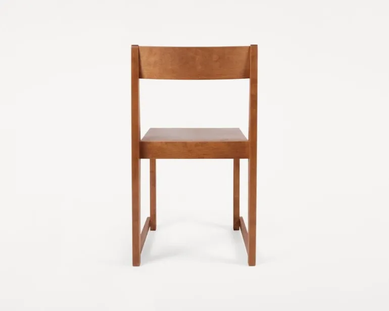 Frama Chair 01, varmbrun björk