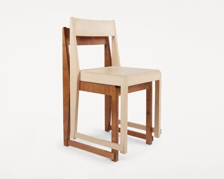 Frama Chair 01, varmbrun björk