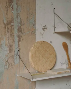 Frama D27 hylla, 60 cm, varmvitt stål