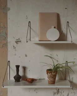 Frama D27 hylla, 60 cm, varmvitt stål