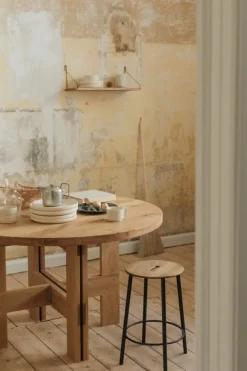 Frama D27 vägghylla, 60 cm, ek - svart