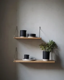 Frama D27 vägghylla, 40 cm, ek - mässing