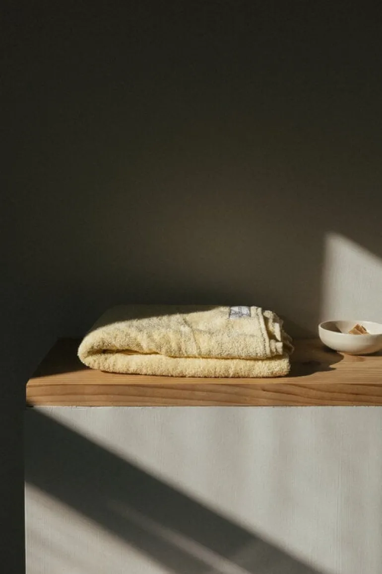 Frama Heavy Towel badhandduk, blekgul