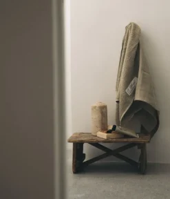 Frama Heavy Towel badhandduk, salviagrön