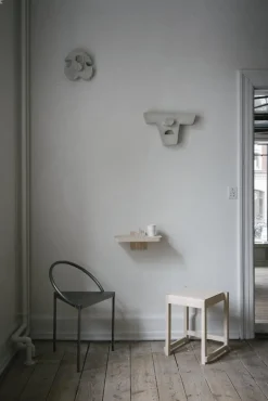 Frama Låg pall 01, naturligt trä