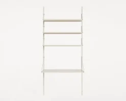 Frama Shelf Library H1852 vägghylla med skrivbord, varmvit