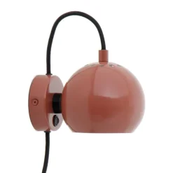 Frandsen Ball, vägglampa, 12 cm, glossy red
