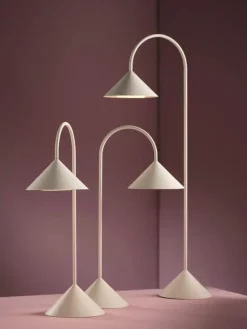 Frandsen Grasp, portabel bordslampa, 47 cm, matt vit