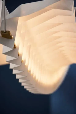 Frandsen Sora, pendellampa, vit - mässing