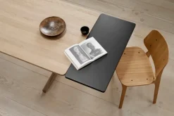 Fredericia C18 bord, 220 x 90 cm, lätt oljad ek