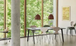 Fritz Hansen Ant stol 3101, vitlackerad ask - krom