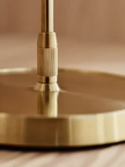 Fritz Hansen Clam bordslampa, opal - mässing