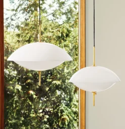 Fritz Hansen Clam pendel, 55 cm, opal
