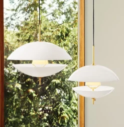 Fritz Hansen Clam pendellampa, 44 cm, opal